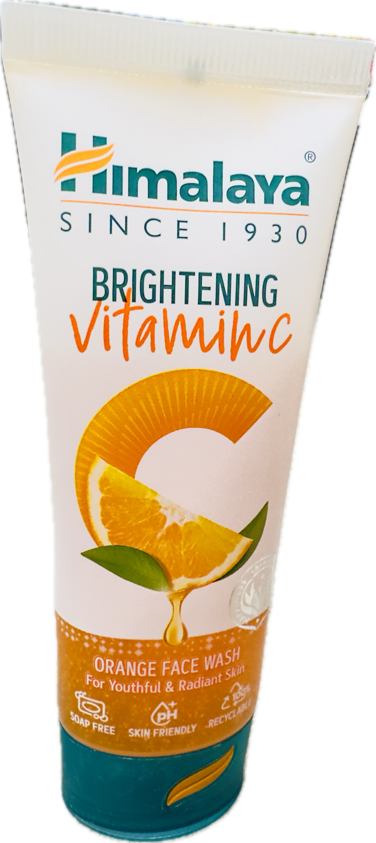 HIMALAYA BRIGHTENING VITAMIN-C FRUIT ORANGE FACE WASH 100ML